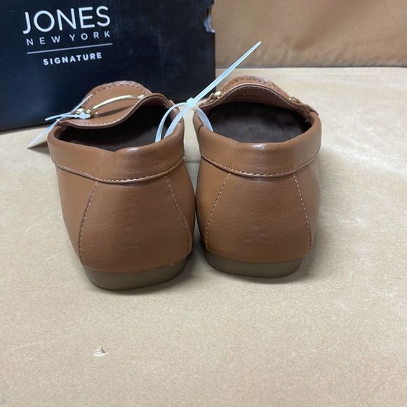 Jones New York signature Loafers - Picture 4 of 6